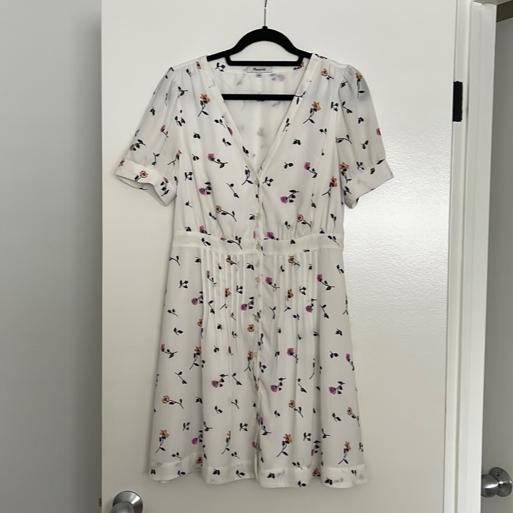 White Madewell dress with floral print. Sz 6